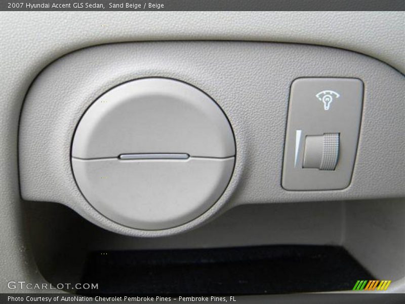 Sand Beige / Beige 2007 Hyundai Accent GLS Sedan