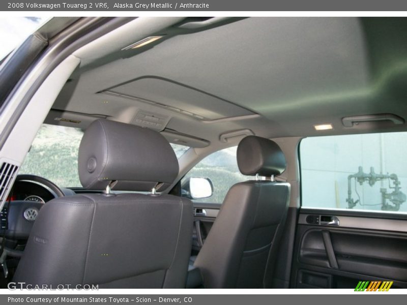 Alaska Grey Metallic / Anthracite 2008 Volkswagen Touareg 2 VR6