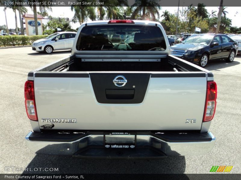 Radiant Silver / Steel 2006 Nissan Frontier SE Crew Cab