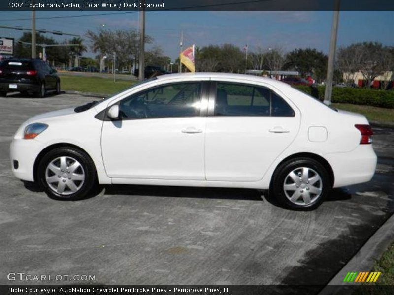 Polar White / Dark Charcoal 2007 Toyota Yaris Sedan