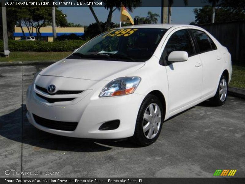 Polar White / Dark Charcoal 2007 Toyota Yaris Sedan