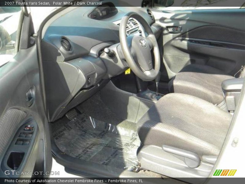 Polar White / Dark Charcoal 2007 Toyota Yaris Sedan