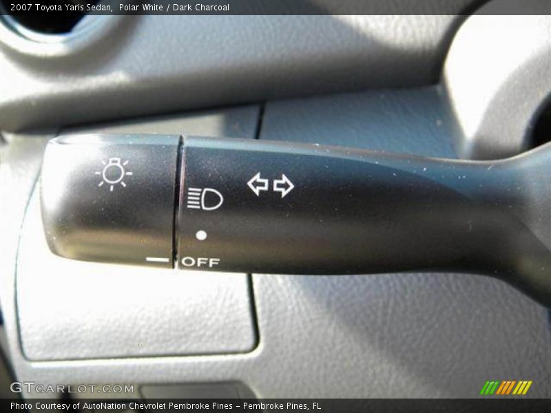 Polar White / Dark Charcoal 2007 Toyota Yaris Sedan