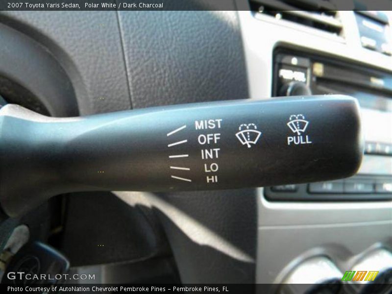 Polar White / Dark Charcoal 2007 Toyota Yaris Sedan