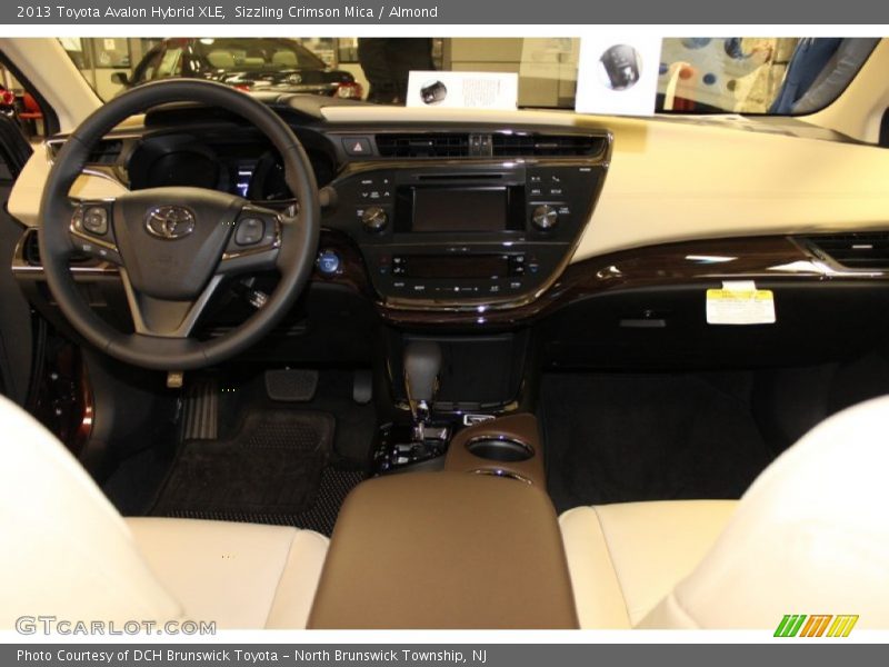 Sizzling Crimson Mica / Almond 2013 Toyota Avalon Hybrid XLE