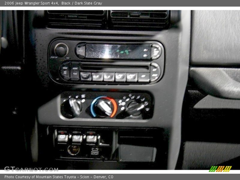 Black / Dark Slate Gray 2006 Jeep Wrangler Sport 4x4