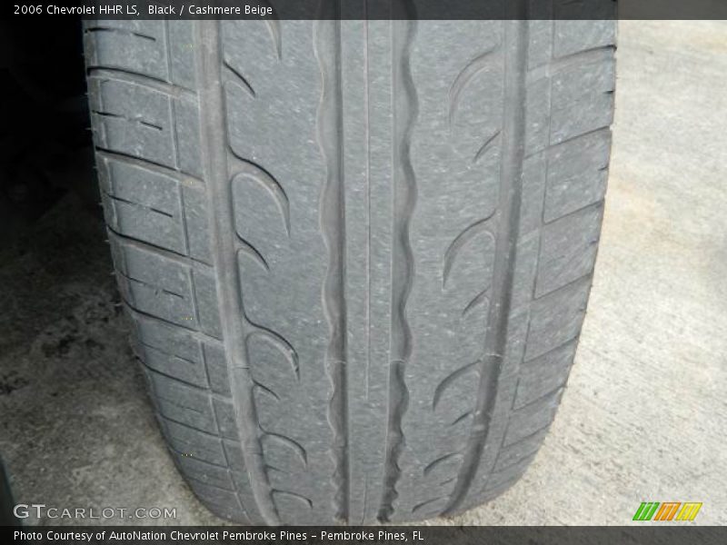 Black / Cashmere Beige 2006 Chevrolet HHR LS