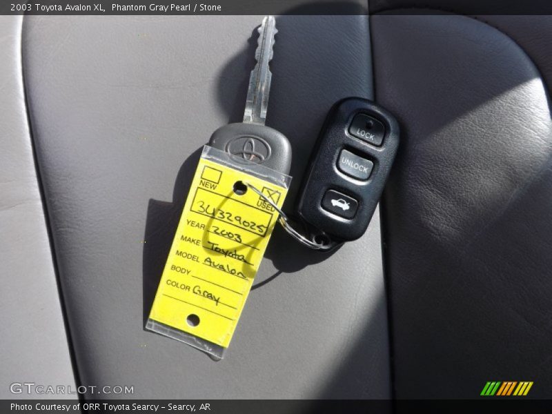 Phantom Gray Pearl / Stone 2003 Toyota Avalon XL