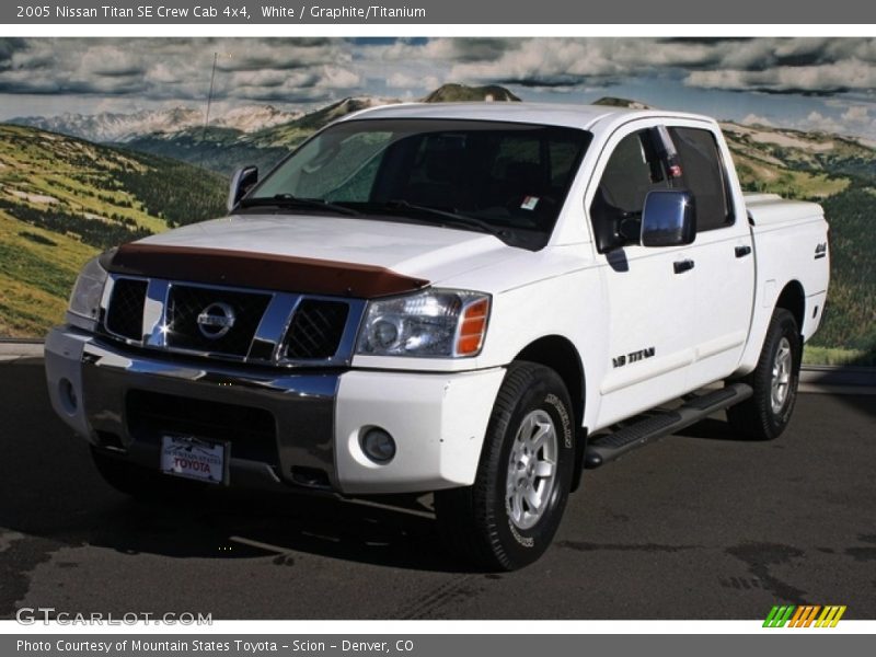 White / Graphite/Titanium 2005 Nissan Titan SE Crew Cab 4x4