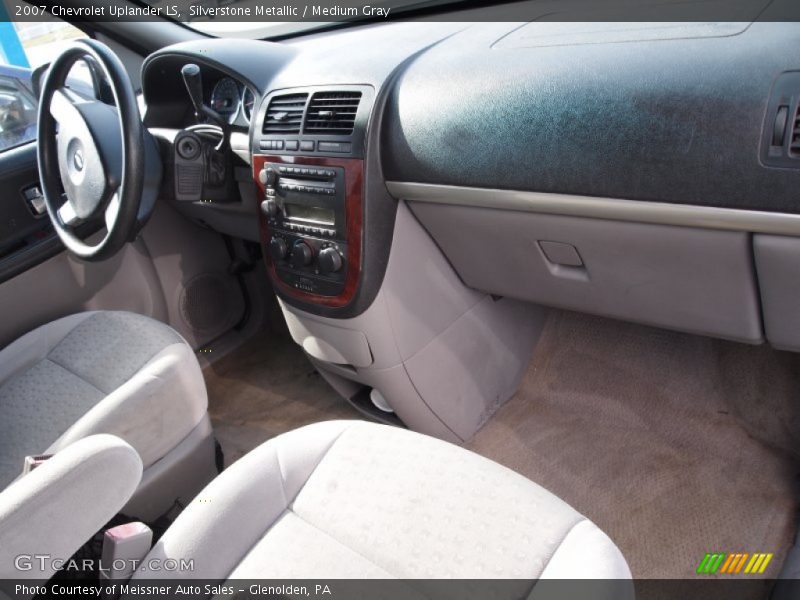 Silverstone Metallic / Medium Gray 2007 Chevrolet Uplander LS