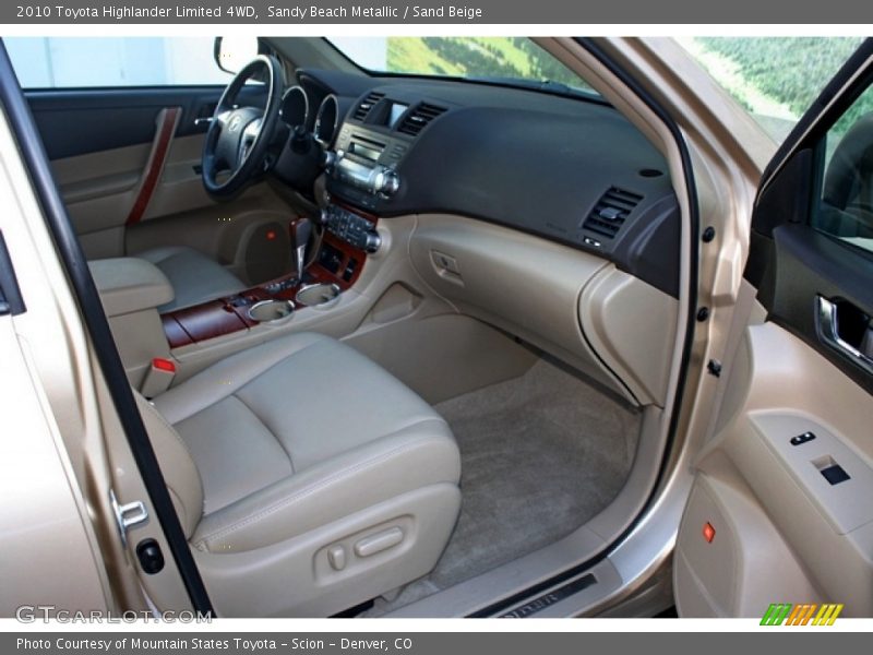 Sandy Beach Metallic / Sand Beige 2010 Toyota Highlander Limited 4WD