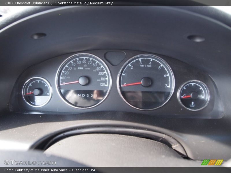 Silverstone Metallic / Medium Gray 2007 Chevrolet Uplander LS