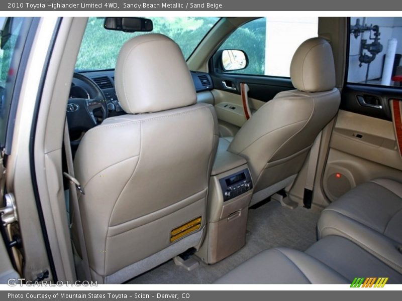 Sandy Beach Metallic / Sand Beige 2010 Toyota Highlander Limited 4WD