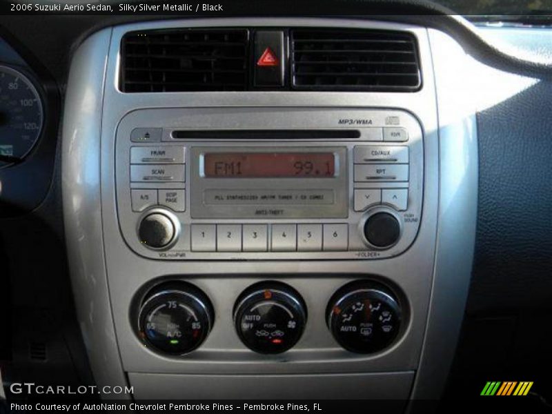 Silky Silver Metallic / Black 2006 Suzuki Aerio Sedan