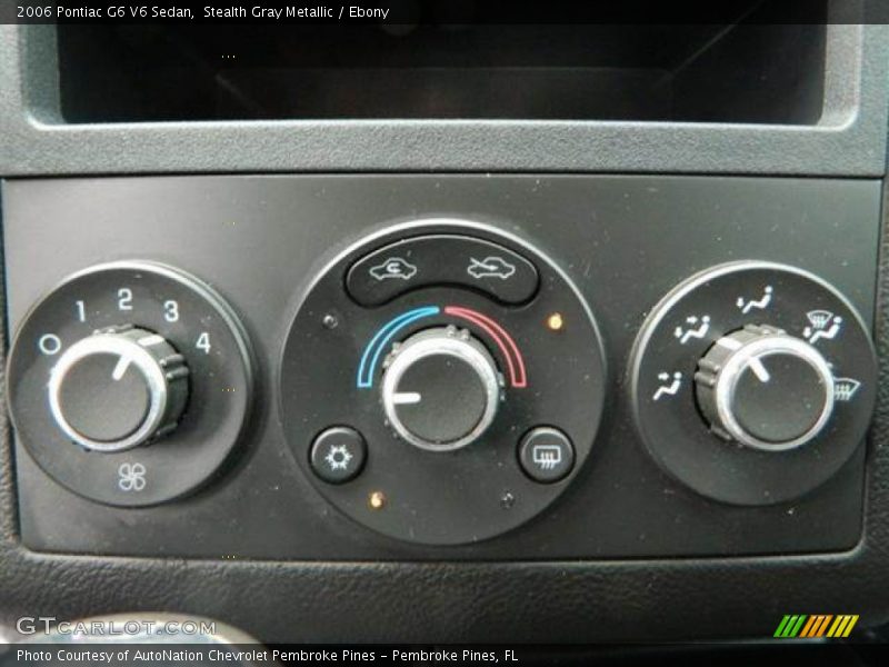 Controls of 2006 G6 V6 Sedan