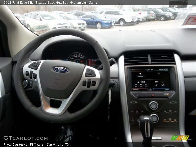 Tuxedo Black Metallic / Medium Light Stone 2013 Ford Edge SEL