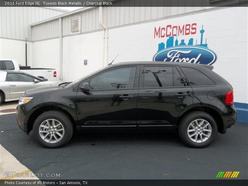 Tuxedo Black Metallic / Charcoal Black 2013 Ford Edge SE