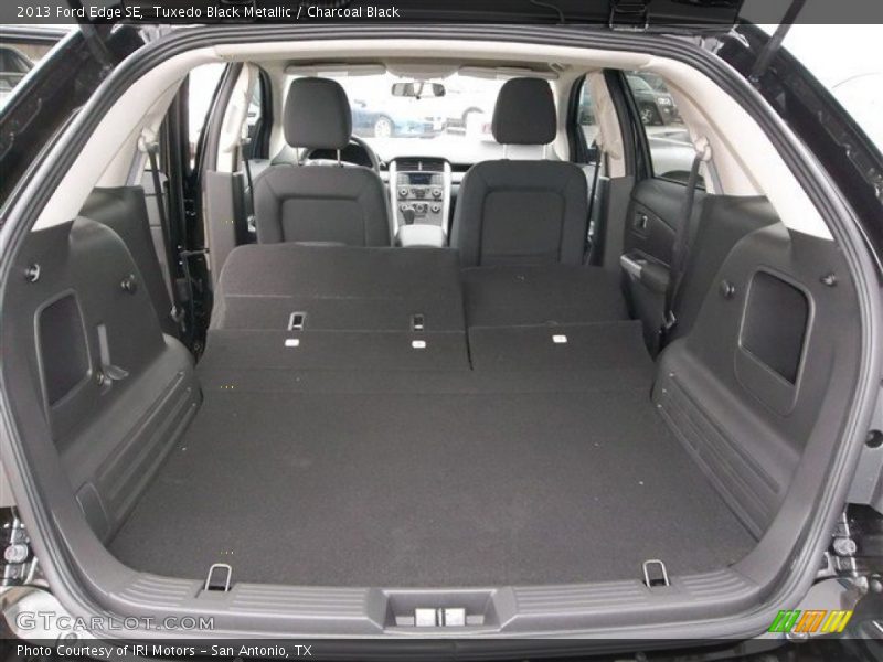 Tuxedo Black Metallic / Charcoal Black 2013 Ford Edge SE