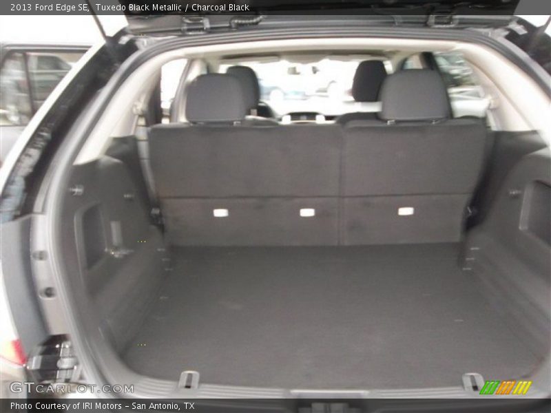 Tuxedo Black Metallic / Charcoal Black 2013 Ford Edge SE
