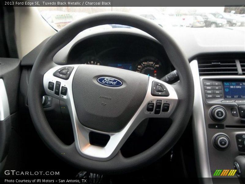 Tuxedo Black Metallic / Charcoal Black 2013 Ford Edge SE