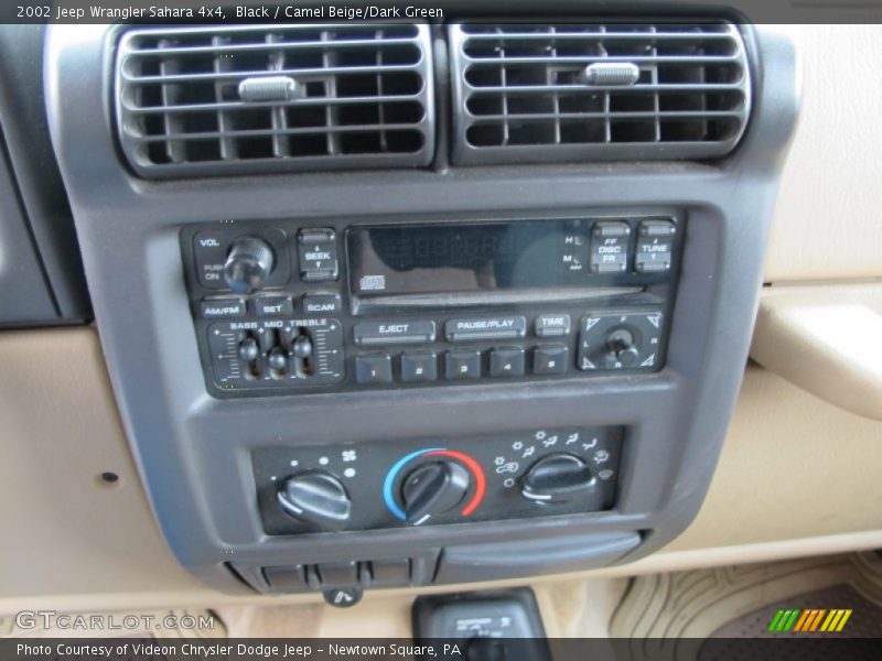 Controls of 2002 Wrangler Sahara 4x4