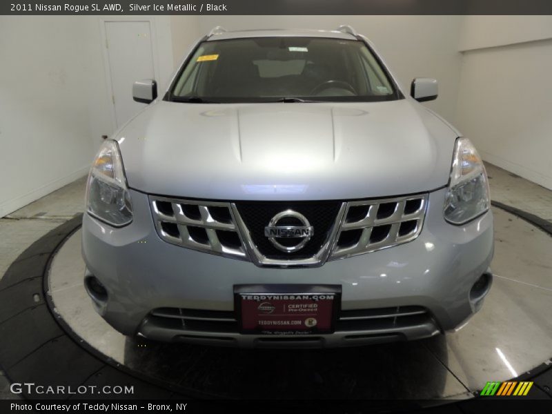 Silver Ice Metallic / Black 2011 Nissan Rogue SL AWD