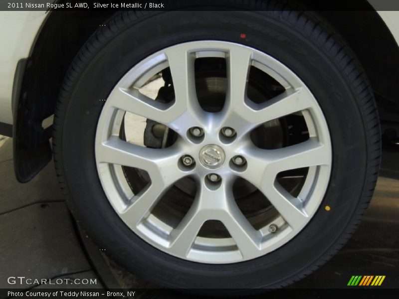 Silver Ice Metallic / Black 2011 Nissan Rogue SL AWD