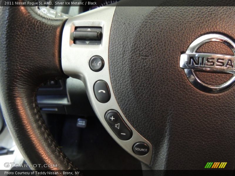 Silver Ice Metallic / Black 2011 Nissan Rogue SL AWD