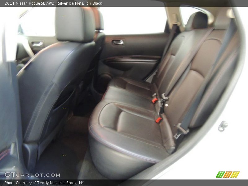 Silver Ice Metallic / Black 2011 Nissan Rogue SL AWD