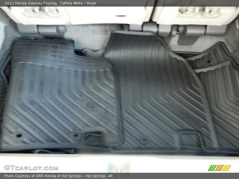 Taffeta White / Beige 2011 Honda Odyssey Touring