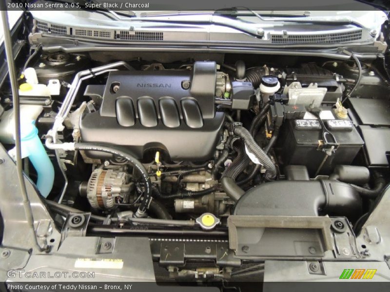 Super Black / Charcoal 2010 Nissan Sentra 2.0 S
