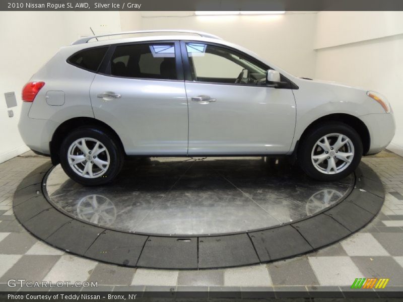 Silver Ice / Gray 2010 Nissan Rogue SL AWD