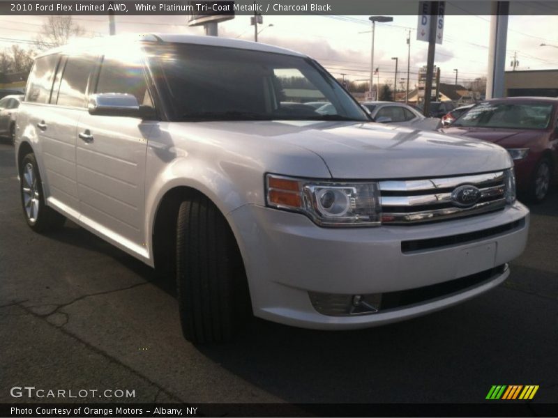 White Platinum Tri-Coat Metallic / Charcoal Black 2010 Ford Flex Limited AWD