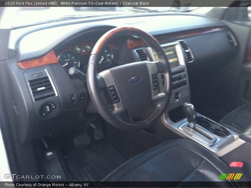 White Platinum Tri-Coat Metallic / Charcoal Black 2010 Ford Flex Limited AWD