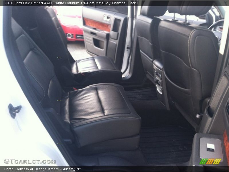 White Platinum Tri-Coat Metallic / Charcoal Black 2010 Ford Flex Limited AWD