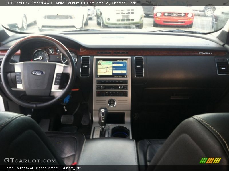 White Platinum Tri-Coat Metallic / Charcoal Black 2010 Ford Flex Limited AWD