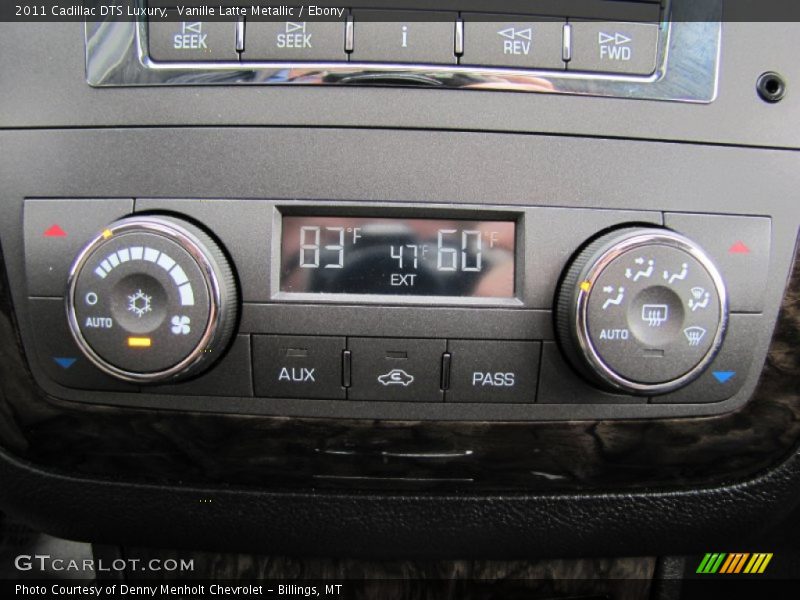 Vanille Latte Metallic / Ebony 2011 Cadillac DTS Luxury