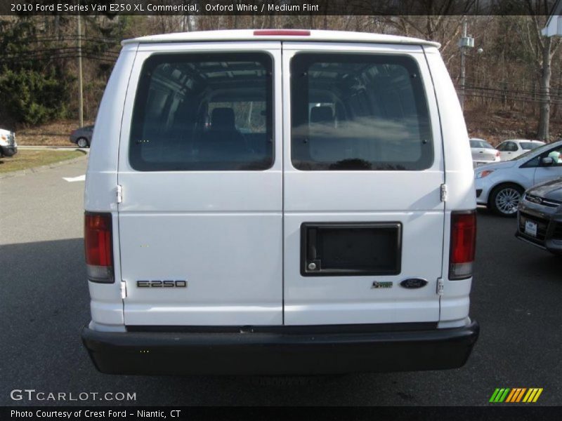 Oxford White / Medium Flint 2010 Ford E Series Van E250 XL Commericial