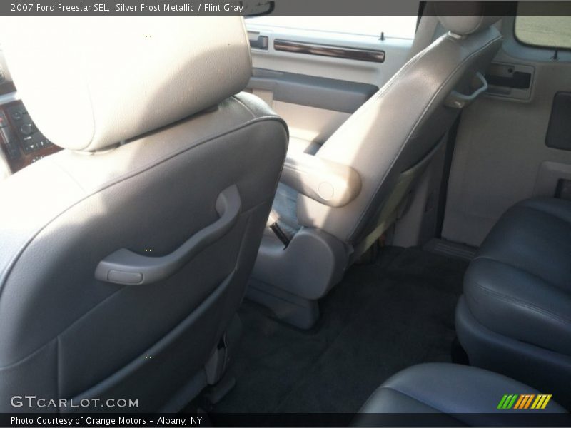 Silver Frost Metallic / Flint Gray 2007 Ford Freestar SEL