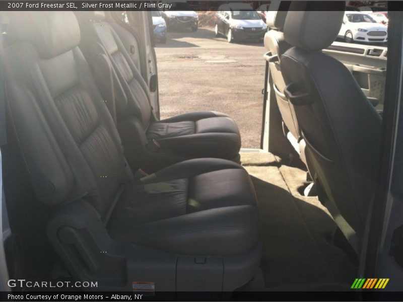 Silver Frost Metallic / Flint Gray 2007 Ford Freestar SEL