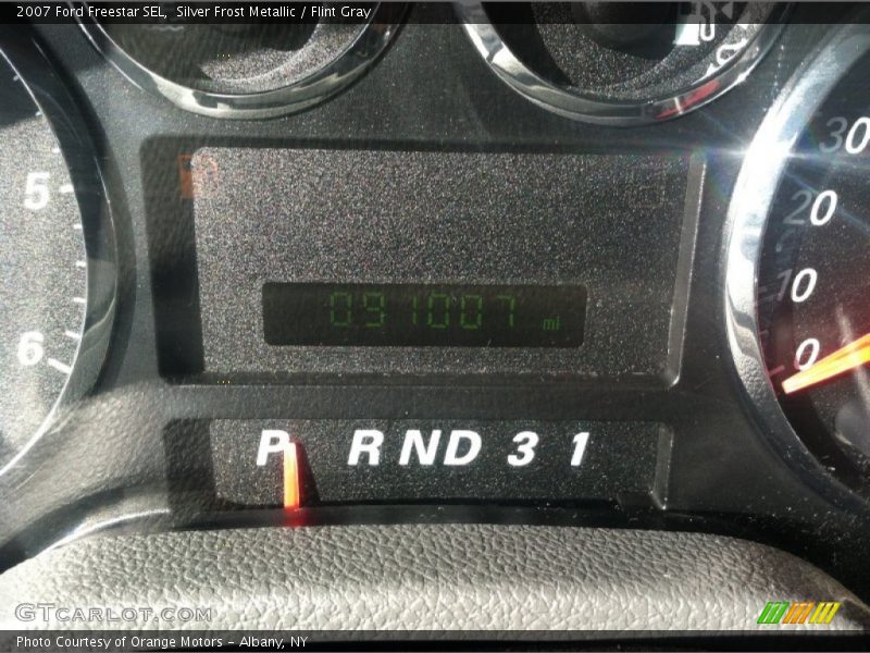 Silver Frost Metallic / Flint Gray 2007 Ford Freestar SEL