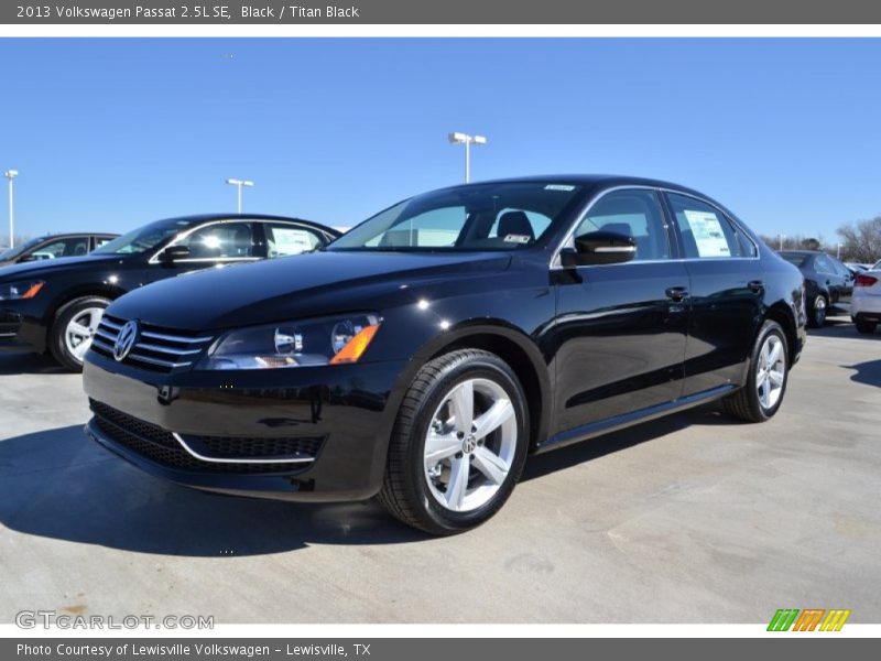 Black / Titan Black 2013 Volkswagen Passat 2.5L SE