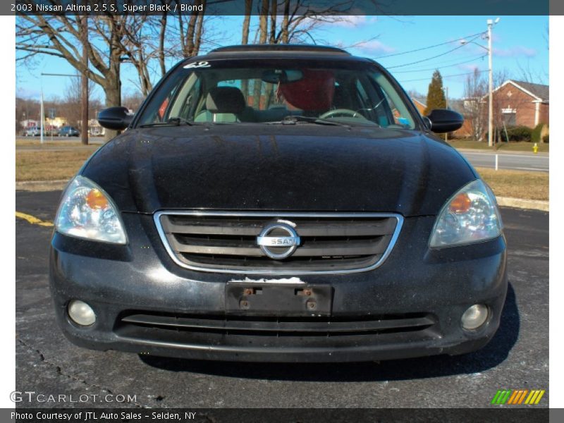 Super Black / Blond 2003 Nissan Altima 2.5 S