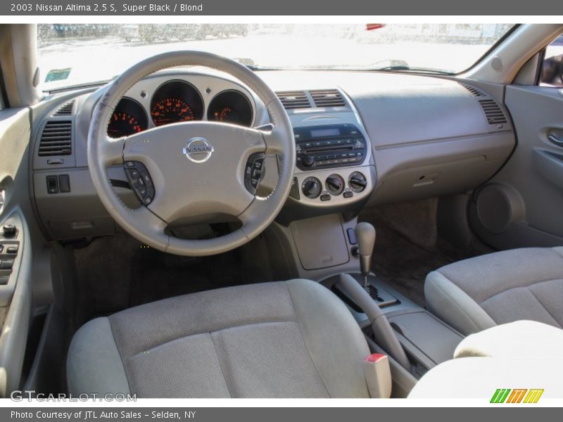 Super Black / Blond 2003 Nissan Altima 2.5 S