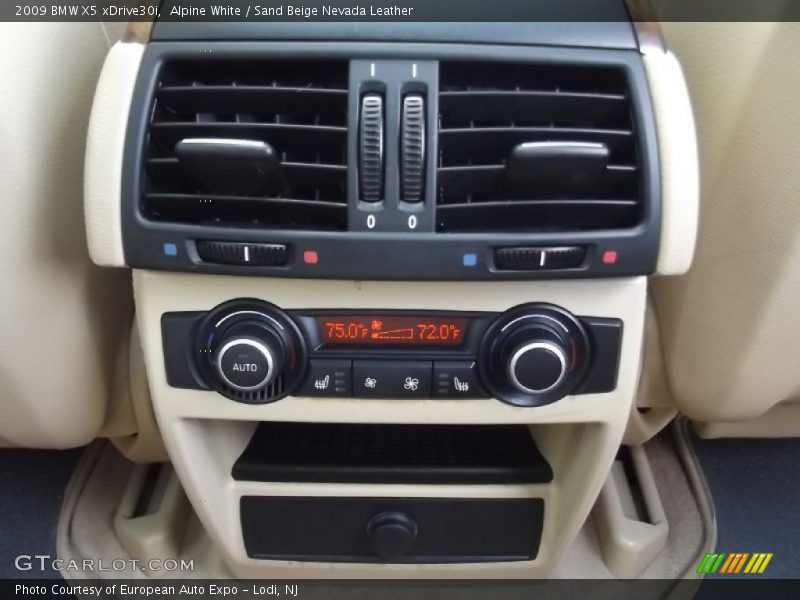 Alpine White / Sand Beige Nevada Leather 2009 BMW X5 xDrive30i