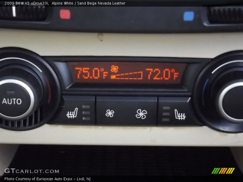Alpine White / Sand Beige Nevada Leather 2009 BMW X5 xDrive30i