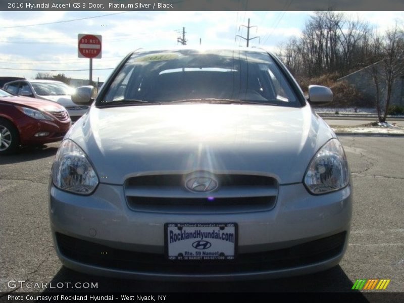 Platinum Silver / Black 2010 Hyundai Accent GS 3 Door