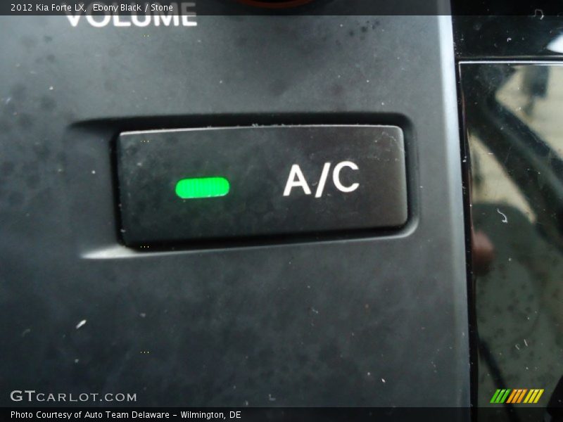 Ebony Black / Stone 2012 Kia Forte LX