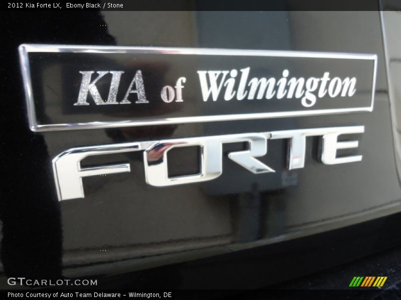 Ebony Black / Stone 2012 Kia Forte LX
