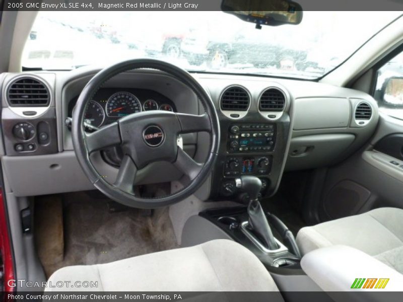 Light Gray Interior - 2005 Envoy XL SLE 4x4 